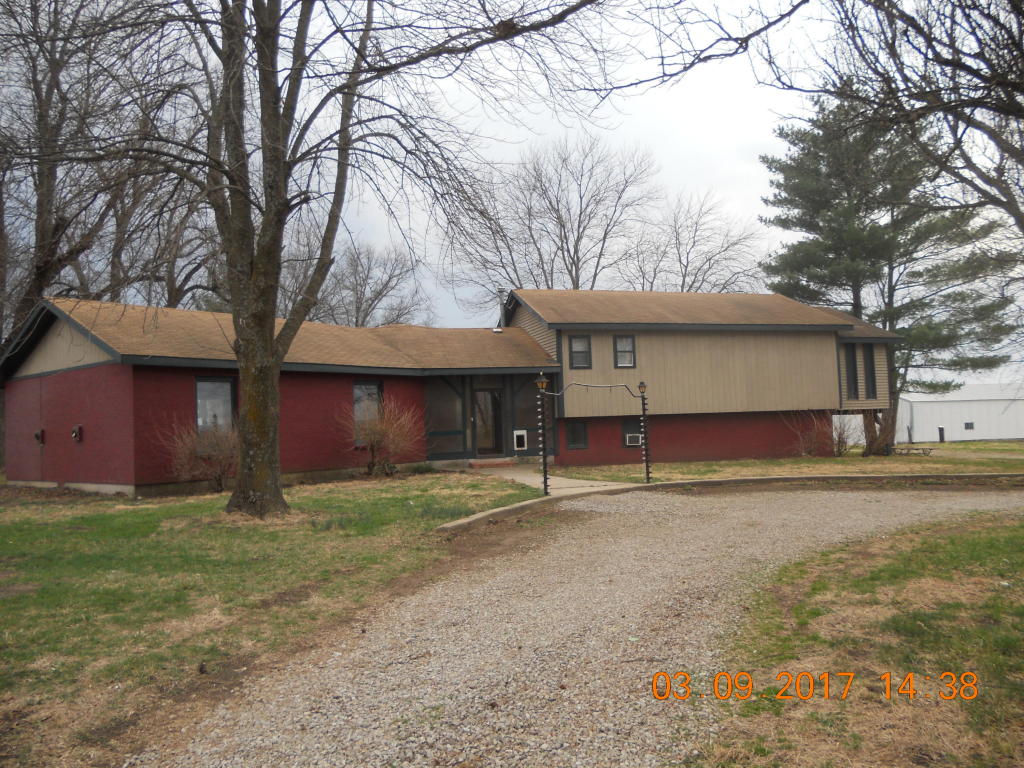 30152 270th, Slater, MO 65349