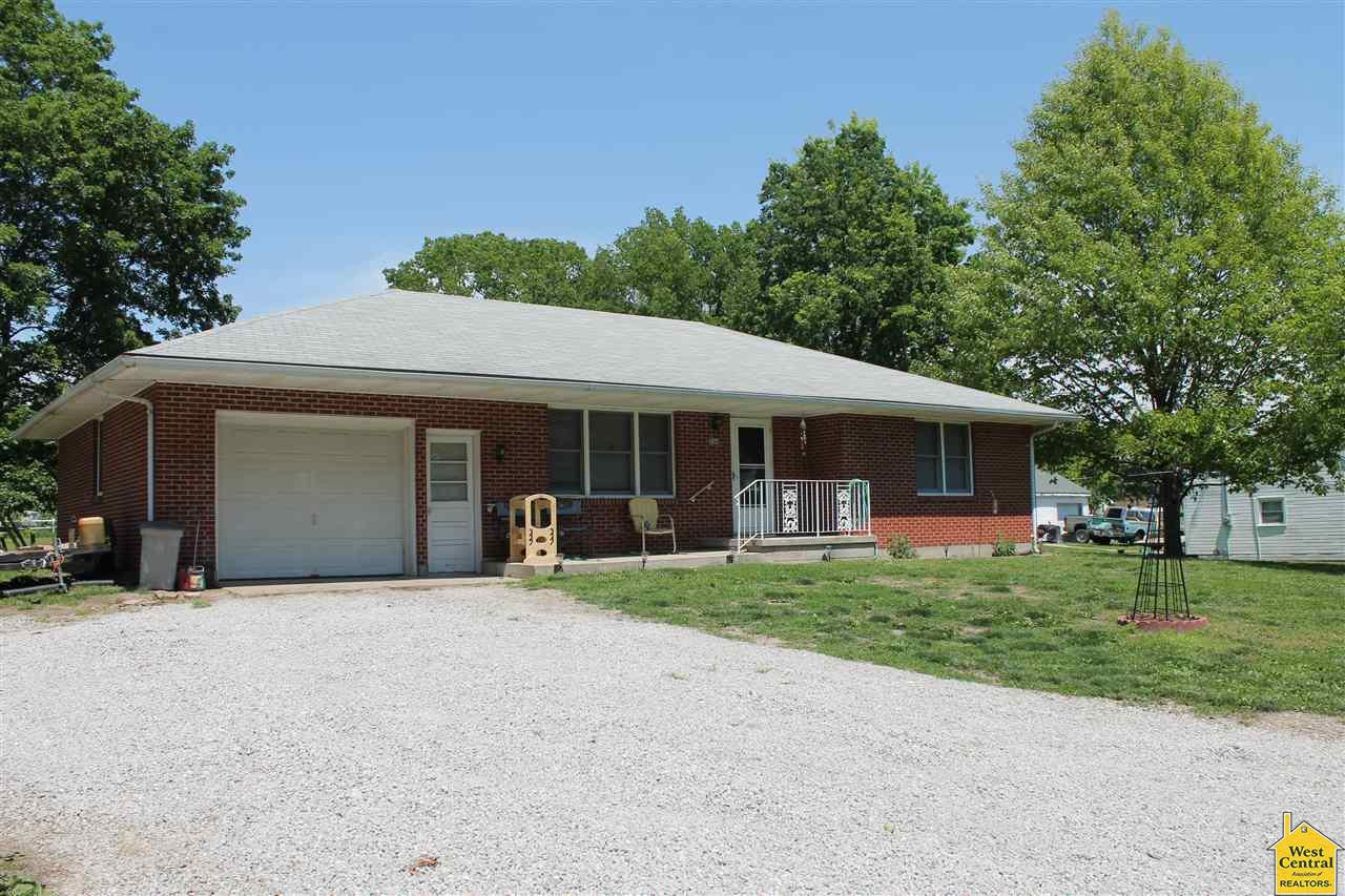 206 W Coombs, Smithton, MO 65350