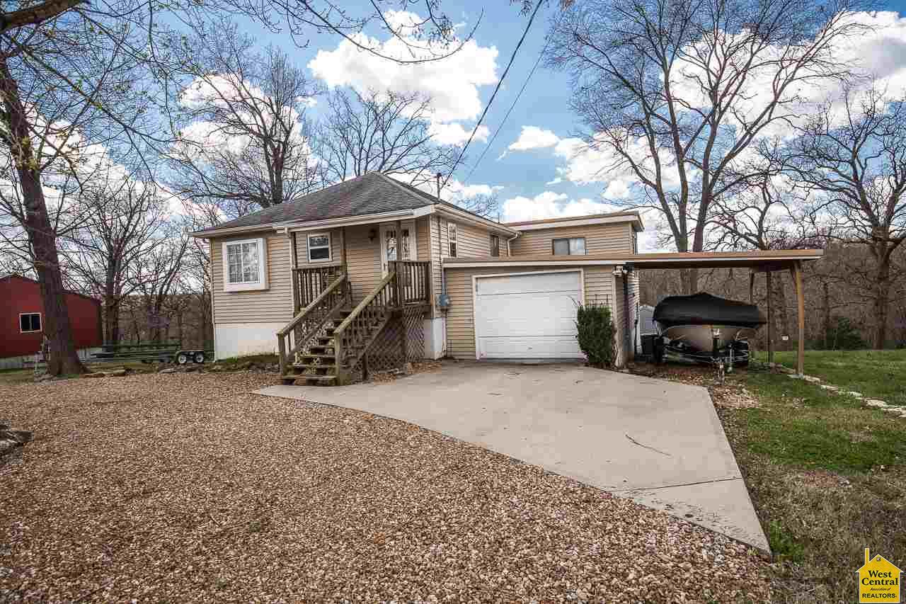 29753Bobcat Dr, Warsaw, MO 65355