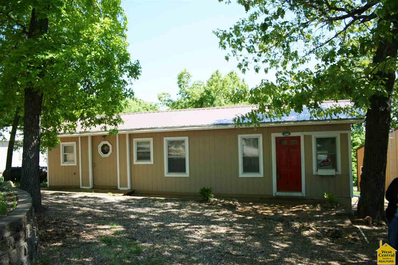 11841Point Lookout Ln, Warsaw, MO 65355