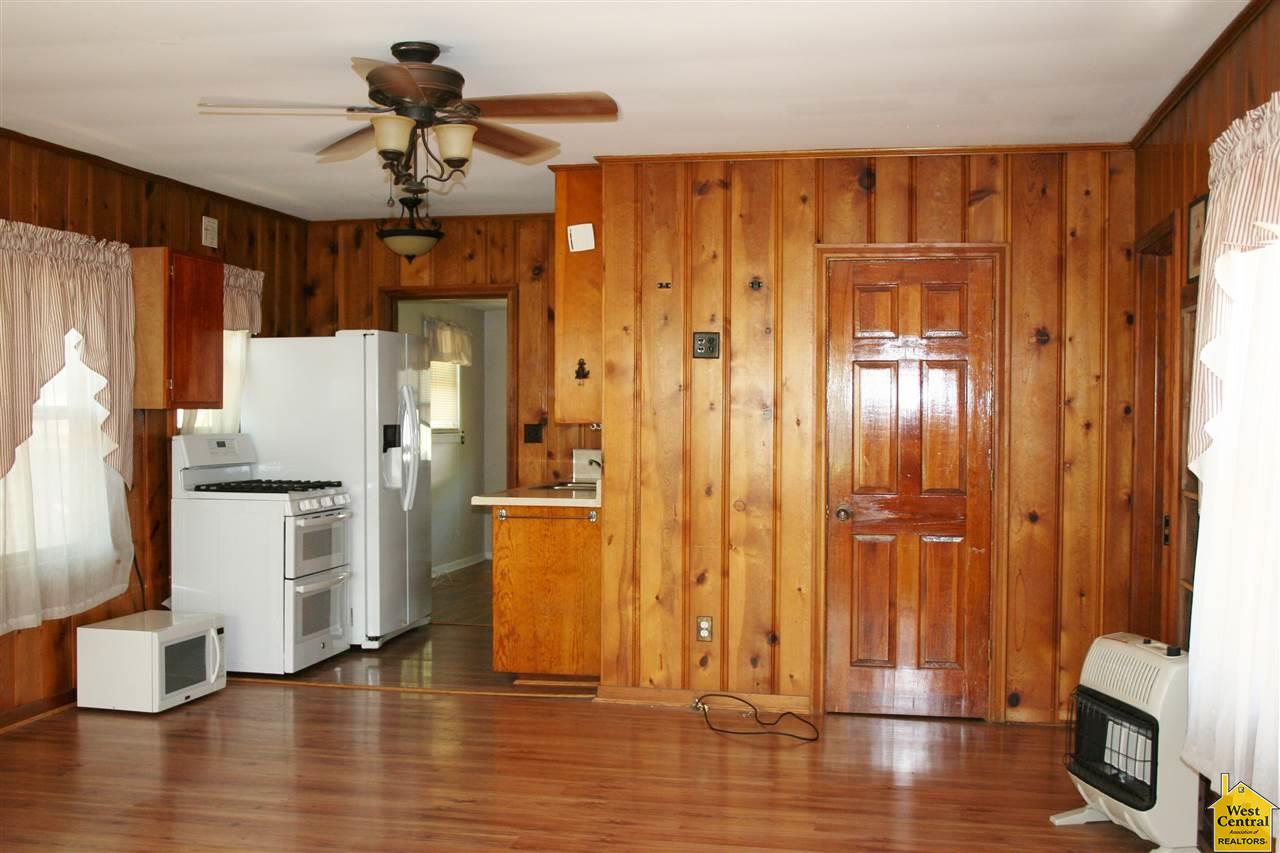 11841Point Lookout Ln, Warsaw, MO 65355