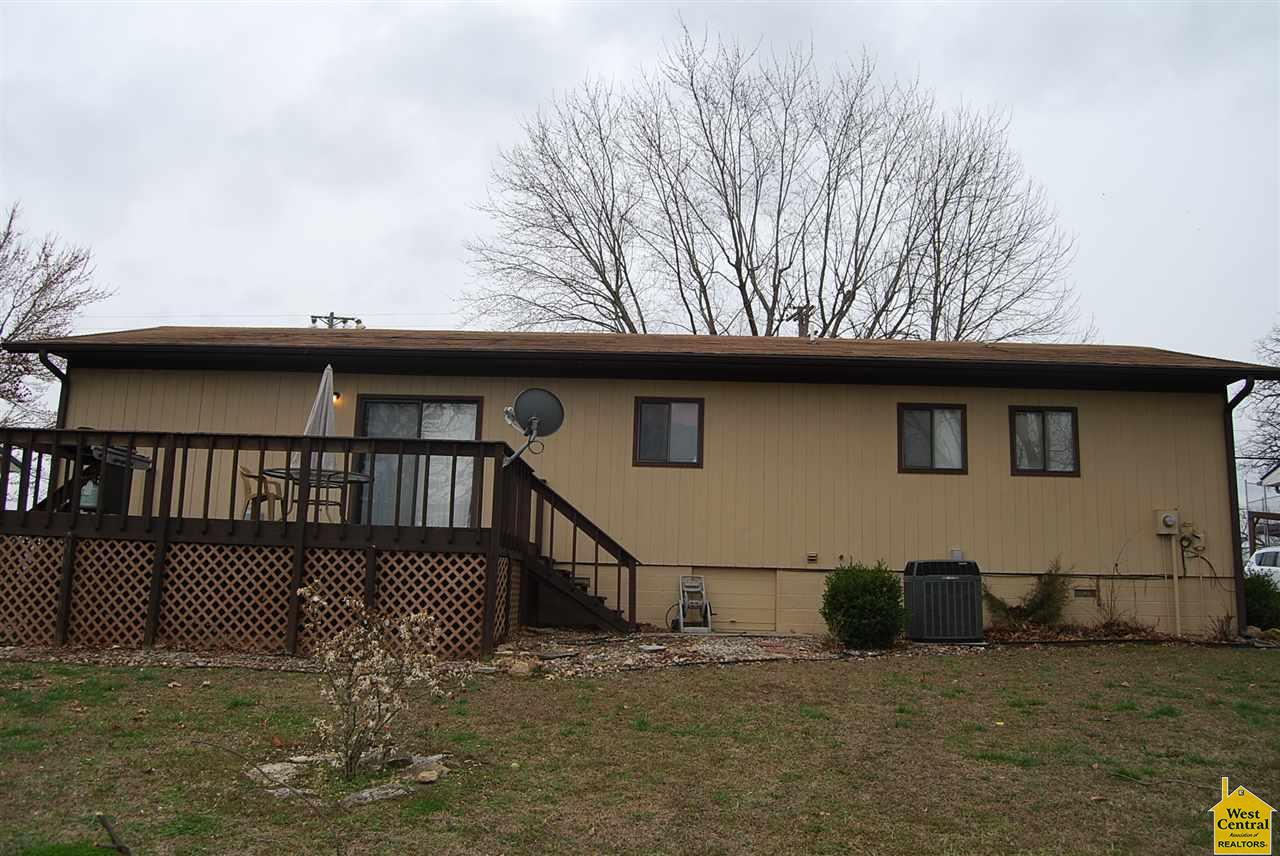 1018 W Jackson St, Warsaw, MO 65355
