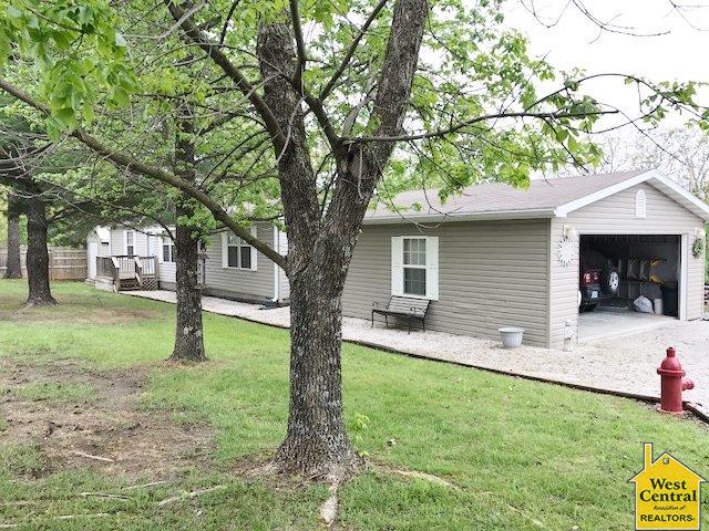11171Leisure Dr, Warsaw, MO 65355