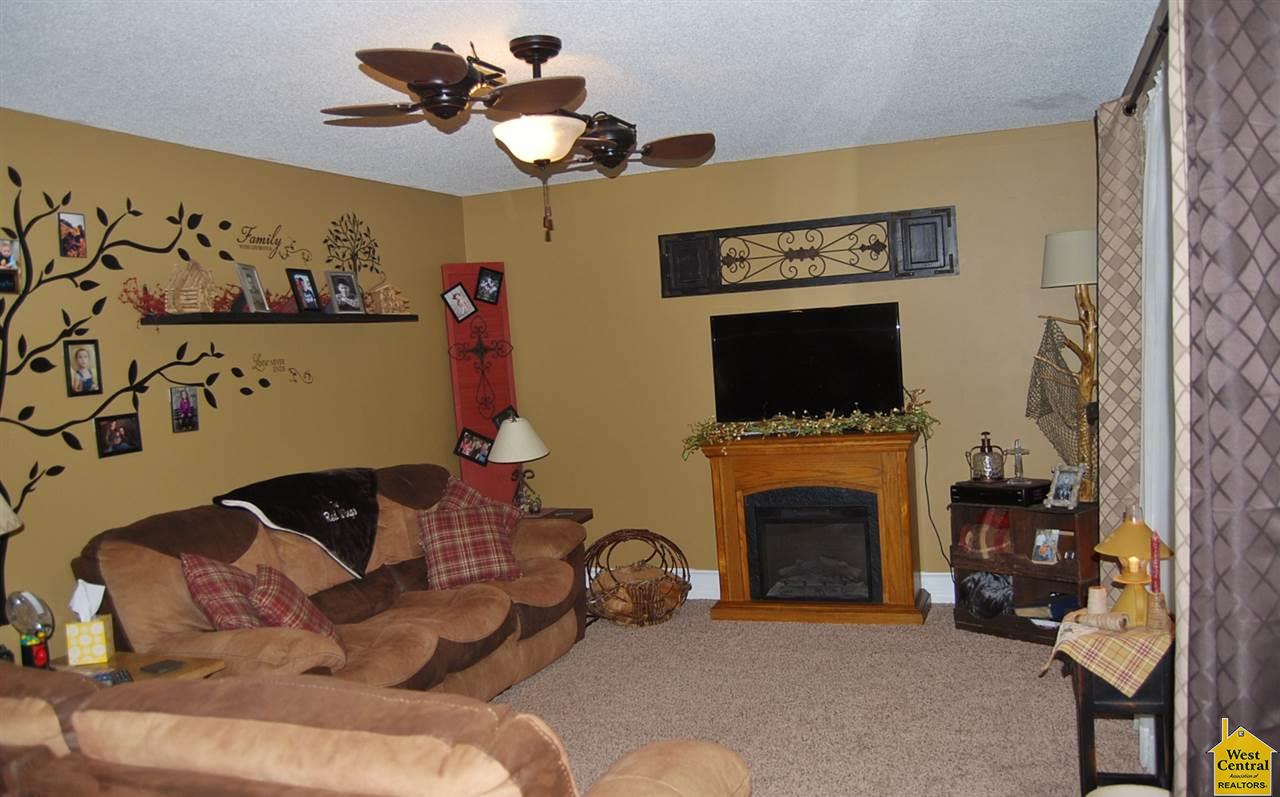 416 W Osage St, Warsaw, MO 65355