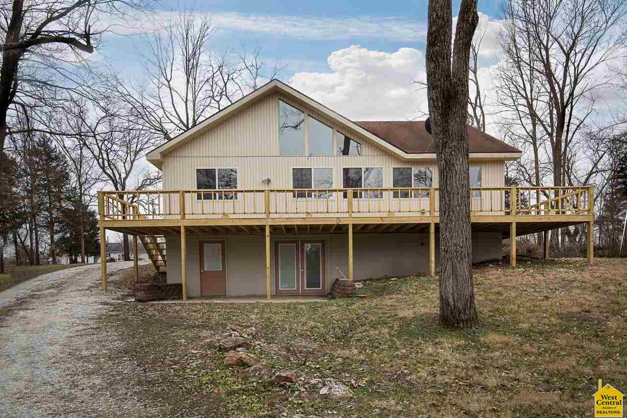 18268Orchard Rd, Warsaw, MO 65355