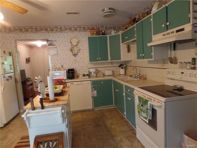 11126 Pinedale Drive, Rolla, MO 65401