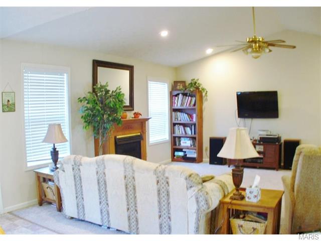 211 Brady Drive, Rolla, MO 65401