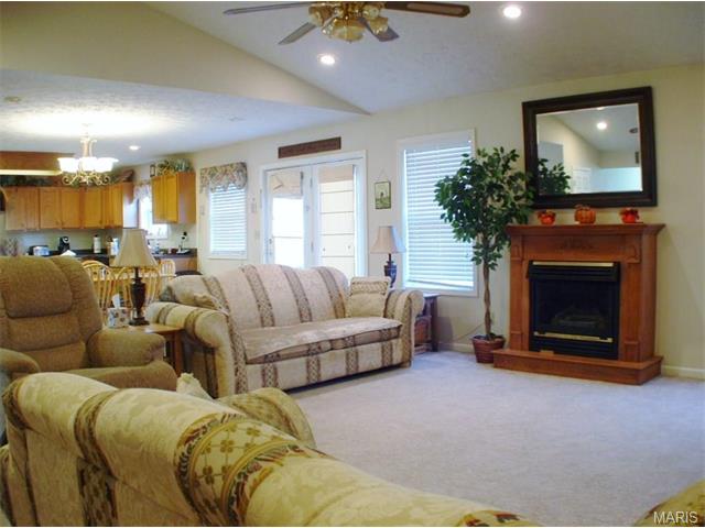 211 Brady Drive, Rolla, MO 65401