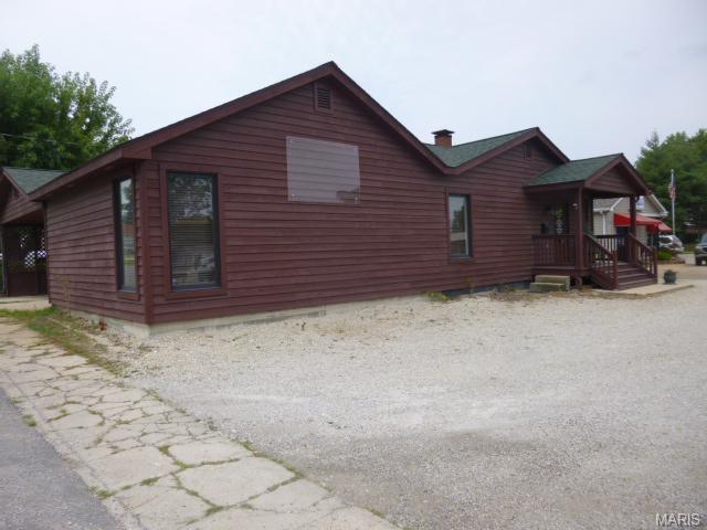 400 North Franklin, Cuba, MO 65453