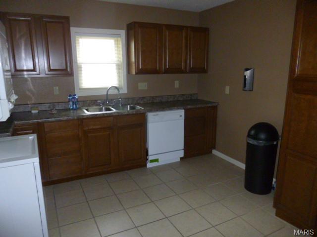 400 North Franklin, Cuba, MO 65453