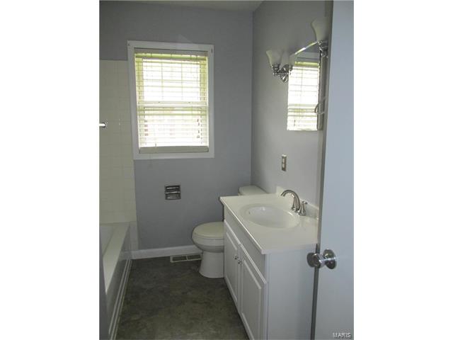 13079 Hwy D, Dixon, MO 65459