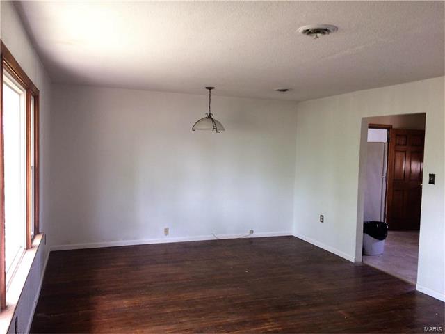 10985 Highway 28, Dixon, MO 65459