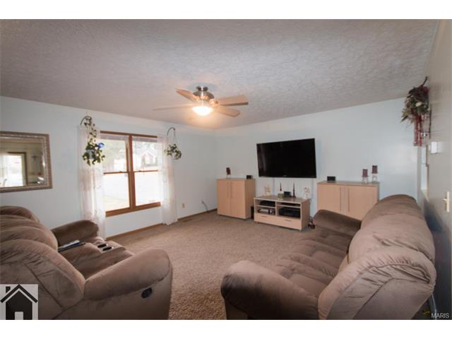 20475 Harris Lane, Dixon, MO 65459