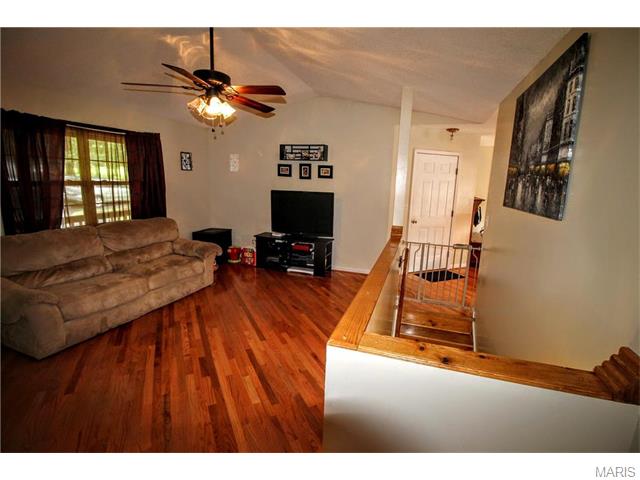 11835 Hwy PP, Dixon, United States 65459