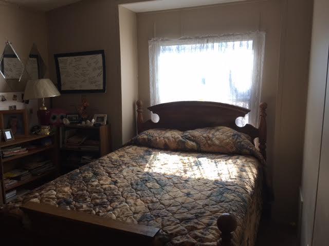 3951 Hwy 137, Elk Creek, MO 65464