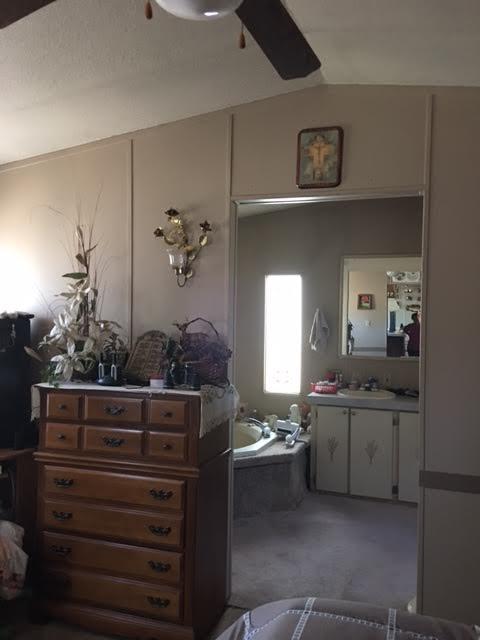 3951 Hwy 137, Elk Creek, MO 65464