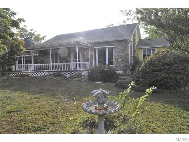 213 Bryan Street, Houston, MO 65483
