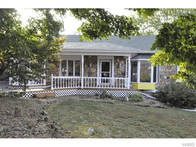 213 Bryan Street, Houston, MO 65483