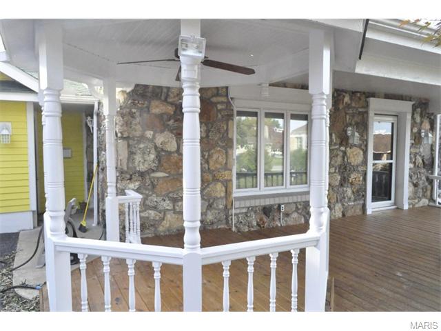 213 Bryan Street, Houston, MO 65483