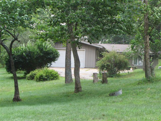 15542 Cleveland Road, Houston, MO 65483