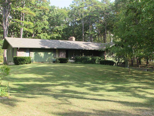 1340 West Crest Drive, Houston, MO 65483
