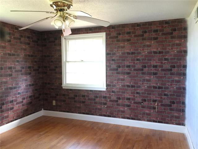 2070 Highland StLebanon, MO, 65536Laclede County