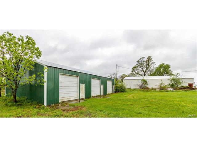 20632 Eastgate Road, Lebanon, MO 65536