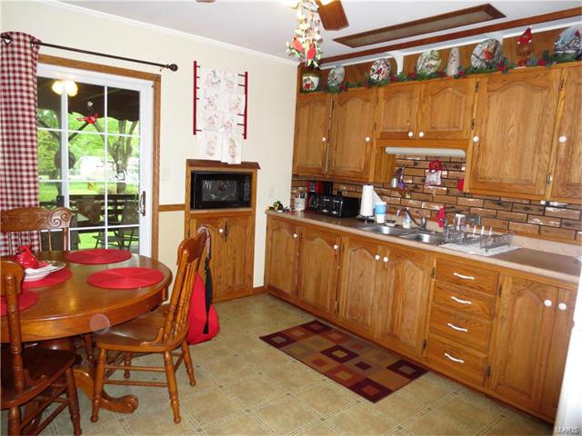 275 Krudwig Avenue, Lebanon, MO 65536