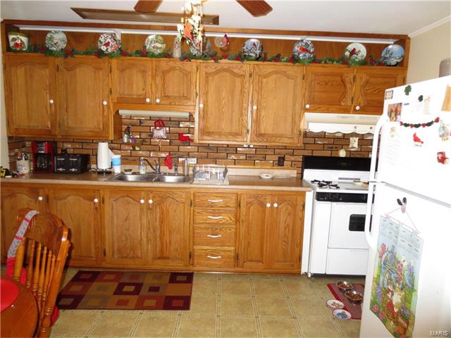 275 Krudwig Avenue, Lebanon, MO 65536