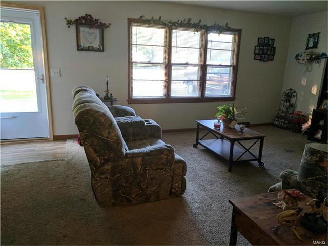 340 Babb Drive, Lebanon, MO 65536