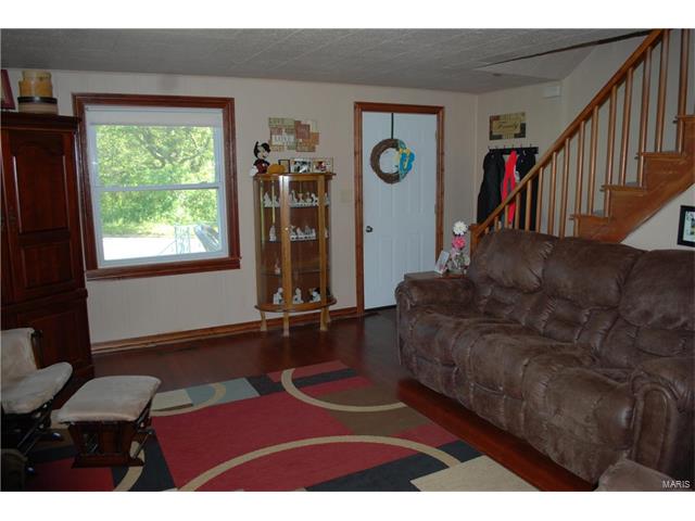 743 Dilworth Road, Lebanon, MO 65536