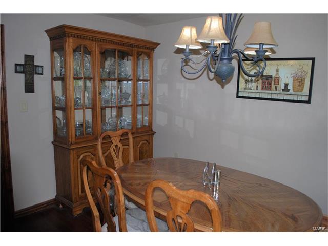 743 Dilworth Road, Lebanon, MO 65536