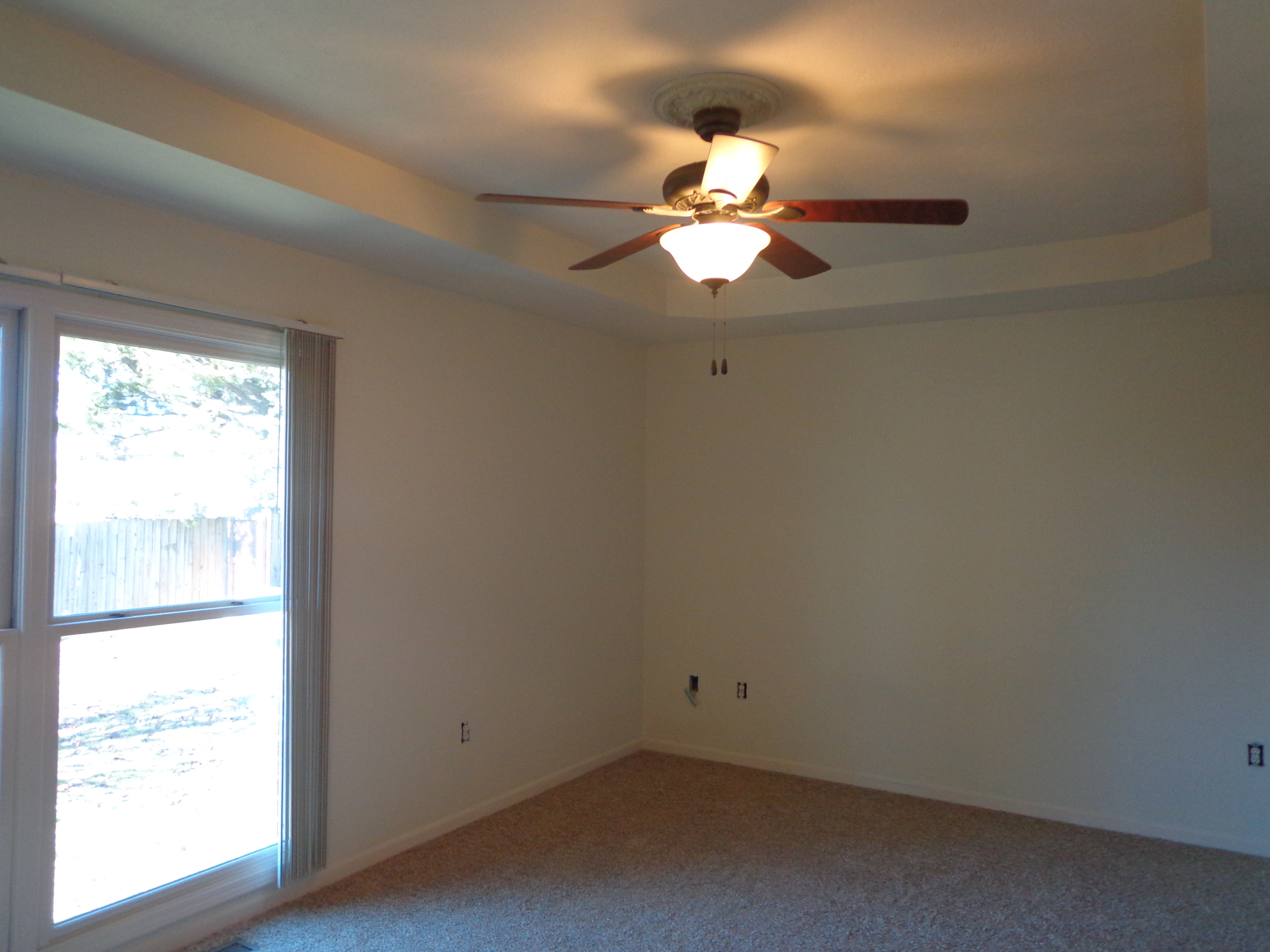 2623 Waterman Dr, Lebanon, United States 65536
