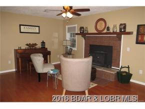 27951 Highway 5, Lebanon, MO 65536