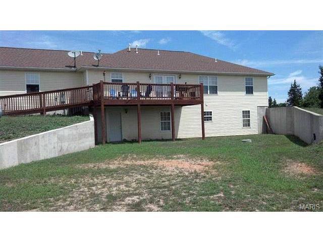 17130 Finch Road, Lebanon, MO 65536