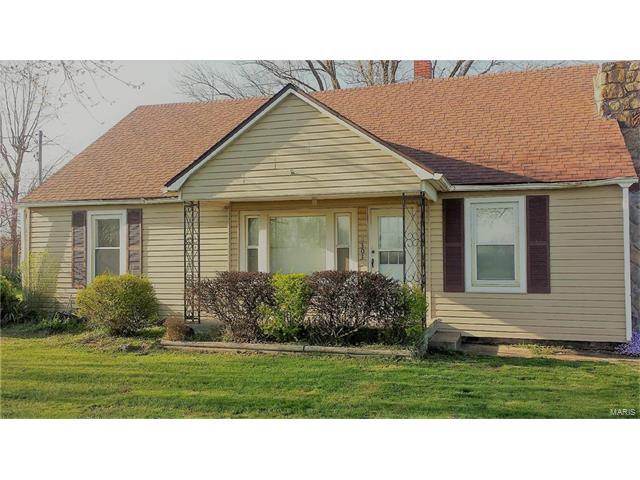 303 East Highway 32, Licking, MO 65542