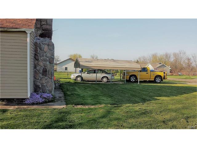 303 East Highway 32, Licking, MO 65542