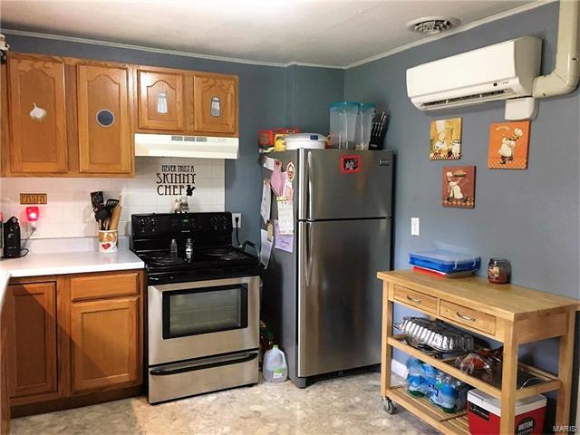 308 Lee, Doolittle, MO 65550