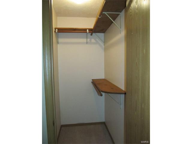 12223 Nodaway, Plato, MO 65552