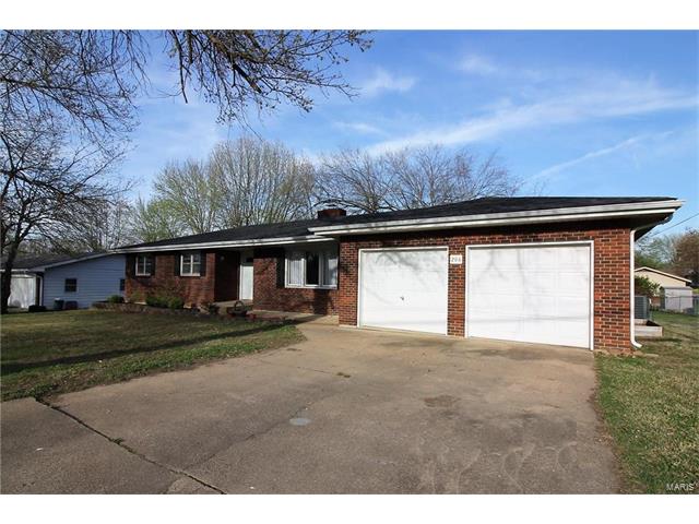 208 Dublin Lane, Richland, MO 65556