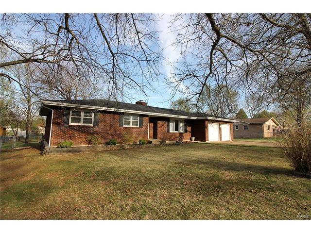 208 Dublin Lane, Richland, MO 65556