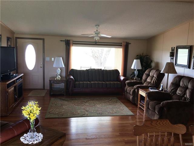 17900 Missouri Highway 68, St James, MO 65559