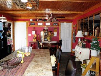 107 Kehner Road, Steelville, United States 65565