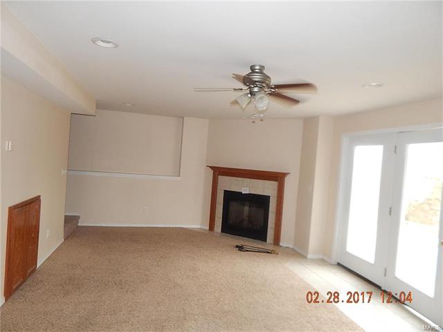 20540 Luna Road, Waynesville, MO 65583