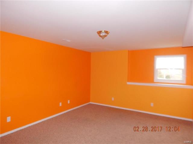 20540 Luna Road, Waynesville, MO 65583