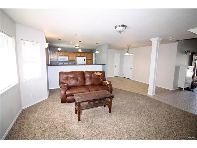 147 Hickory Ridge Rd, St Robert, MO 65584