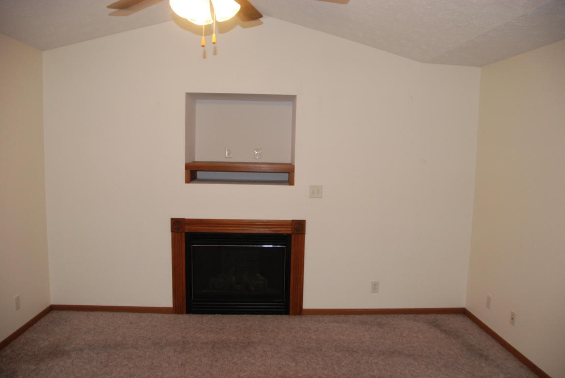 13890 Trinity Circle, St. Roberts, MO 65584