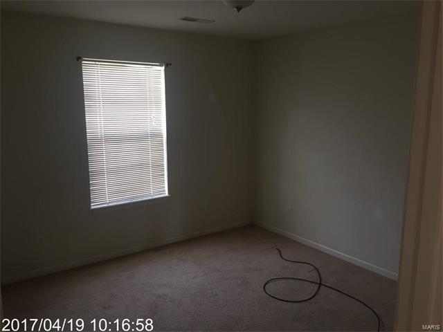 24227 Thistle Lane, St Robert, MO 65584