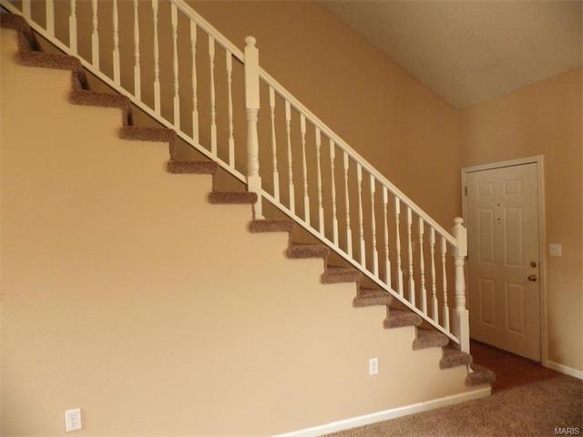 124 Hickory Valley, St Robert, MO 65584