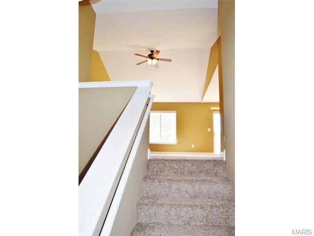 204 Sandstone Drive, St Robert, MO 65584